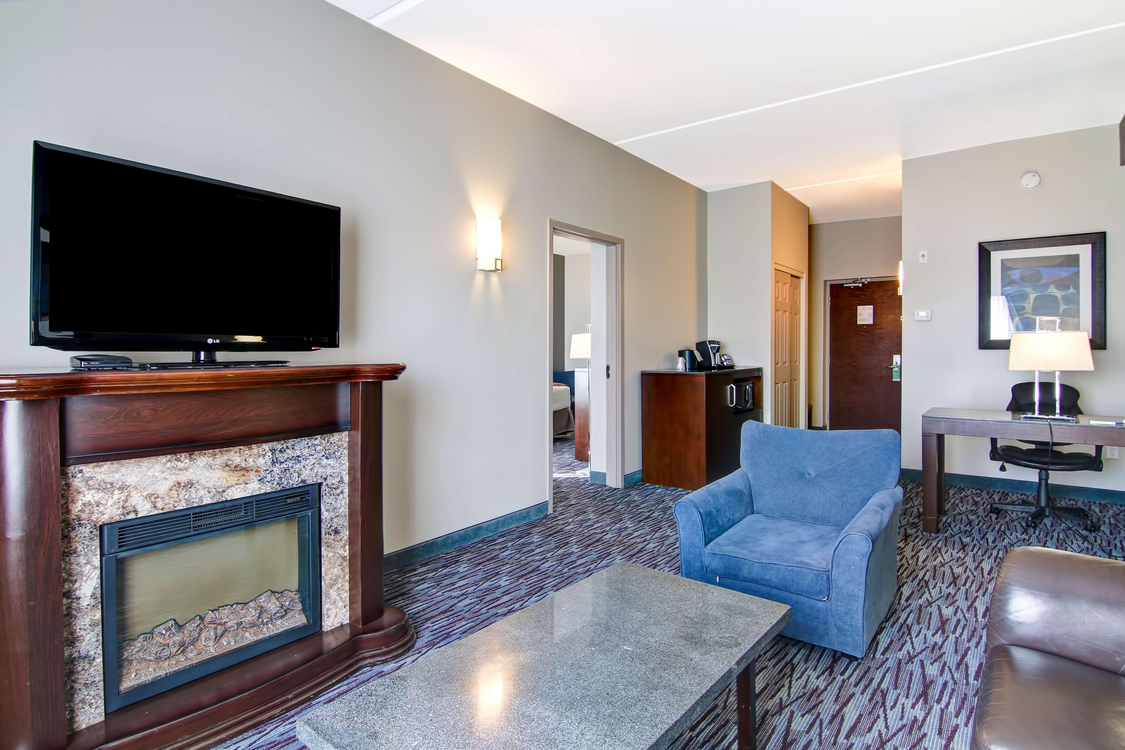 Best Western Plus Brandon Inn Bagian luar foto