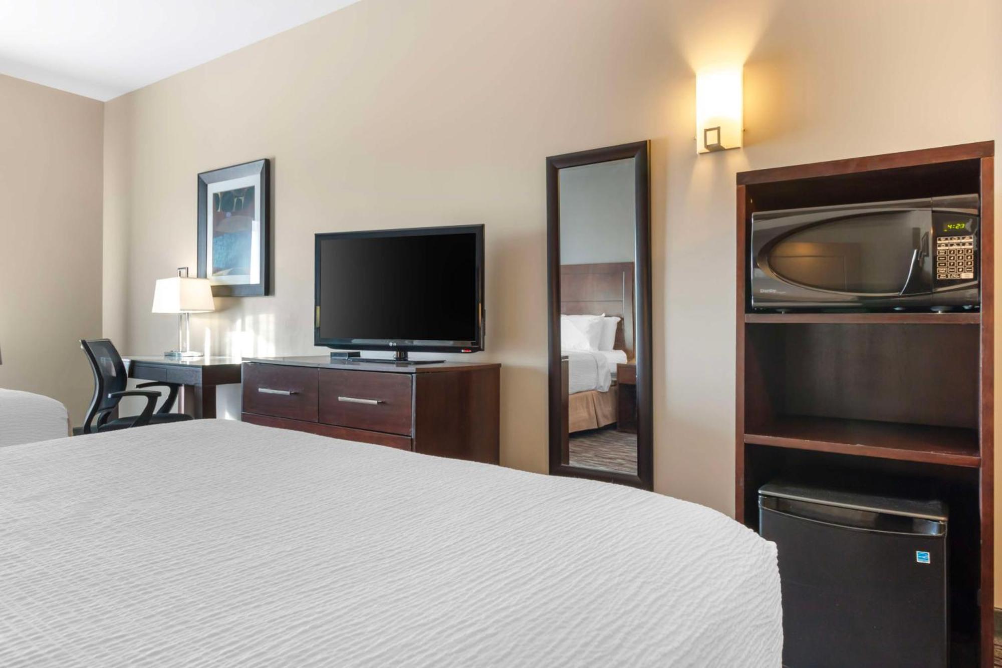 Best Western Plus Brandon Inn Bagian luar foto