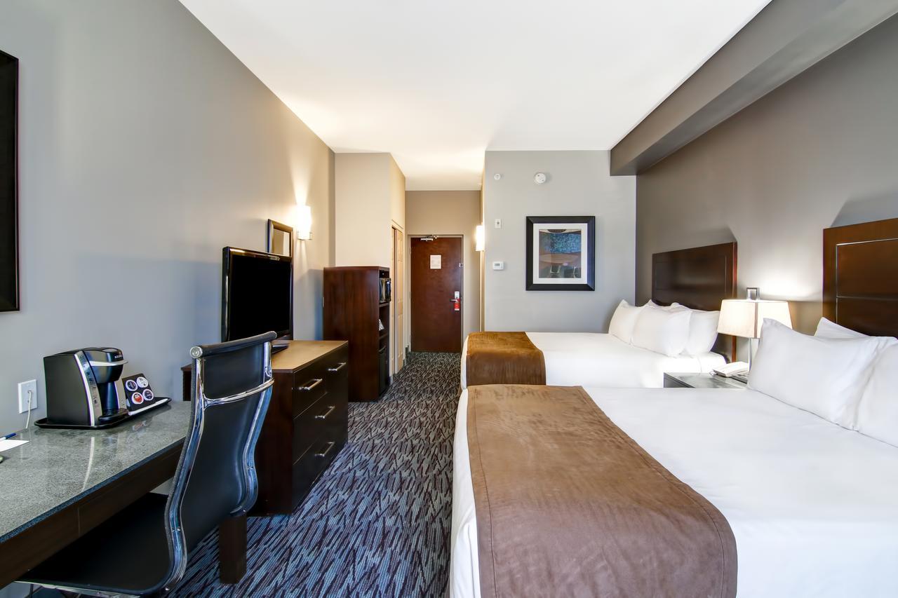 Best Western Plus Brandon Inn Bagian luar foto